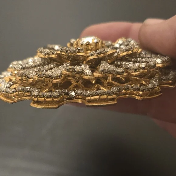Vintage Miriam Haskell Brooch - Picture 5 of 5